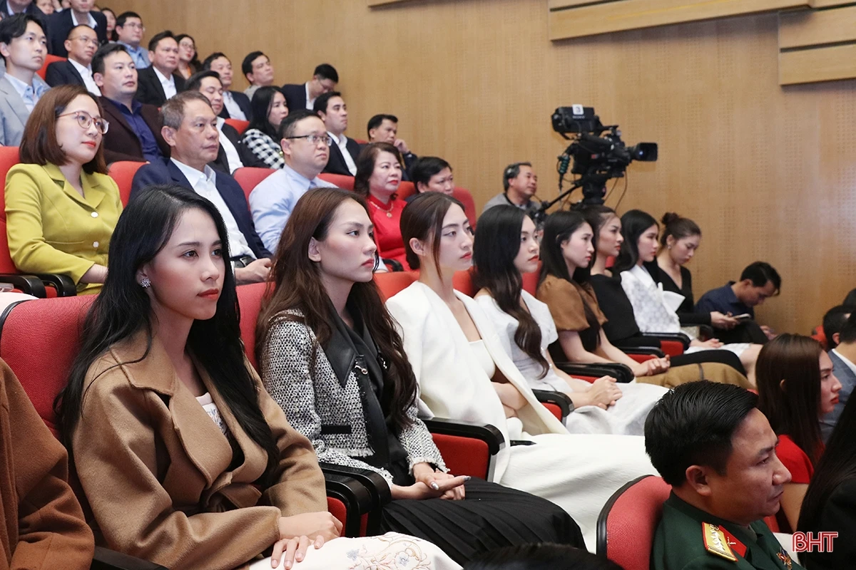 Gần 12 tỷ đồng ủng hộ chương trình “Xuân ấm áp - Tết yêu thương”