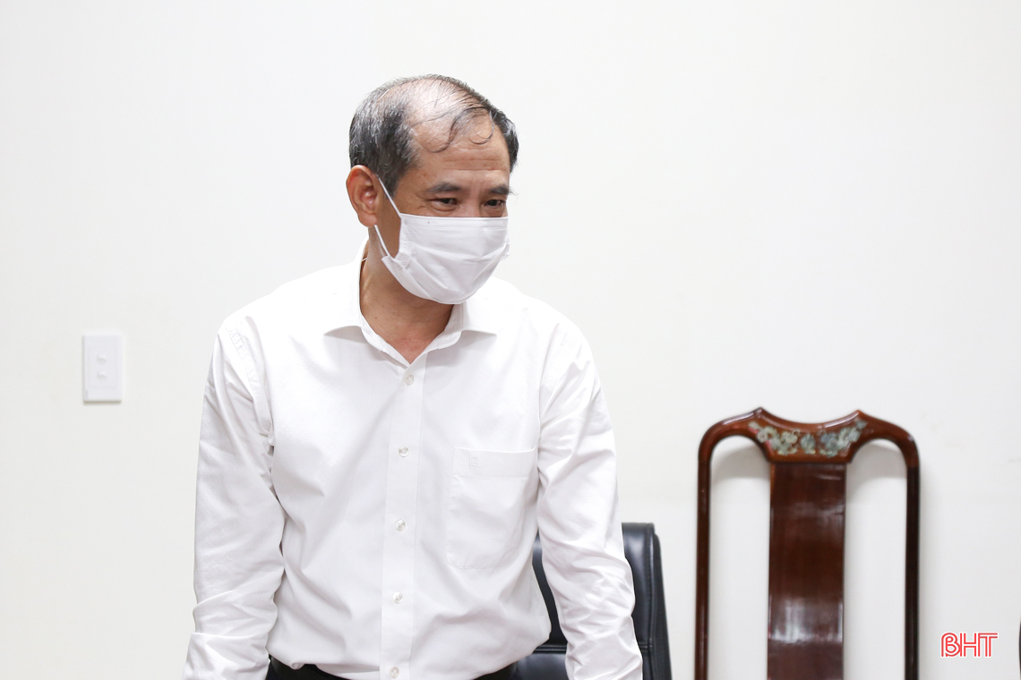 Tiếp tục tham mưu có hiệu quả các giải pháp quyết liệt phòng, chống dịch COVID-19