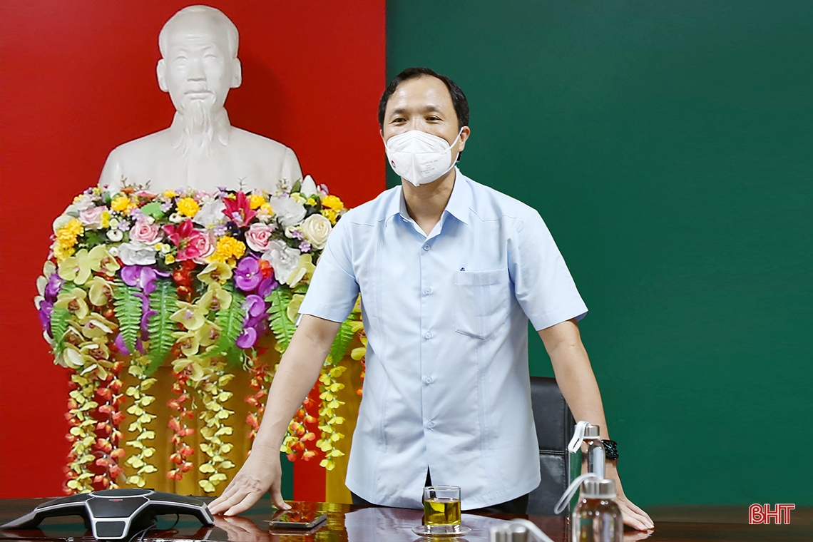 Tiếp tục tham mưu có hiệu quả các giải pháp quyết liệt phòng, chống dịch COVID-19