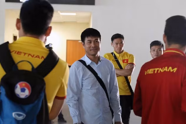 dt viet nam co mat tai nay pyi taw chuan bi cho tran gap campuchia