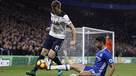 nguoc dong danh bai tottenham chelsea doi lai ngoi dau tu liverpool