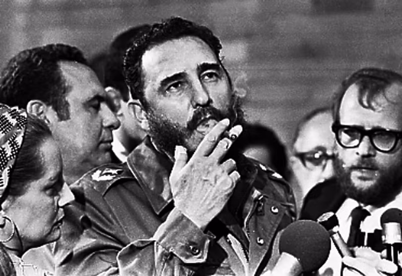 photograph thoi trai tre cua nha cach mang vi dai cuba fidel castro