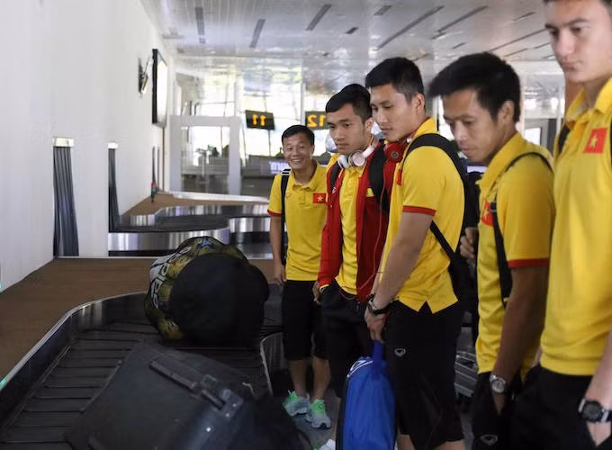 dt viet nam co mat tai nay pyi taw chuan bi cho tran gap campuchia