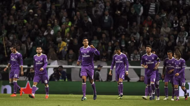 10 doi gianh quyen di tiep o champions league