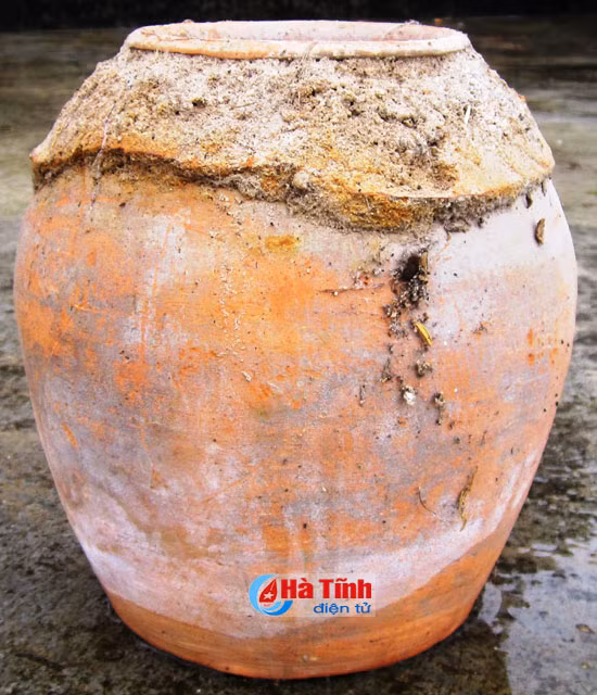 phat hien them co vat thoi tran le duoi chan nui hong