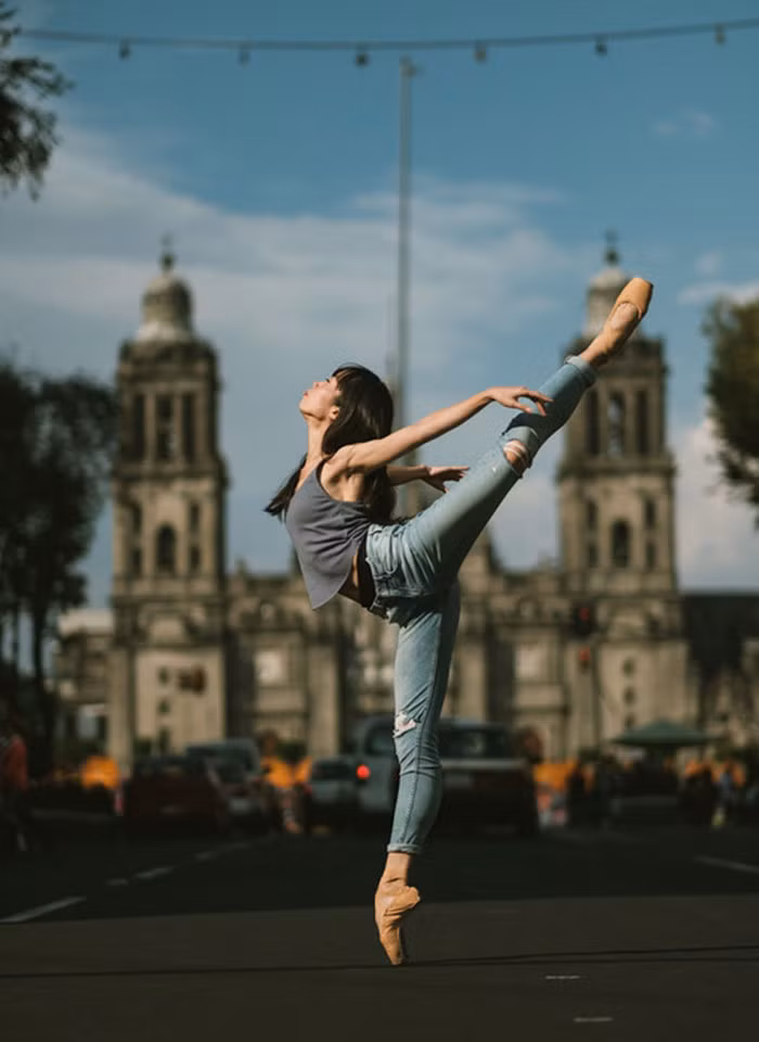 ballet tren duong pho mexico thong diep manh me gui den ong trump