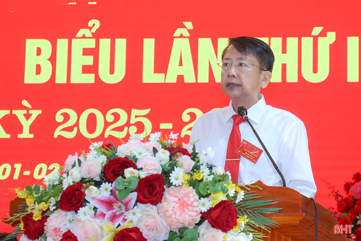 Đồng chí Nguyễn Văn An - Phó Bí thư Đảng ủy, Chủ tịch UBND xã Mai Phụ khai mạc đại hội. bqbht_br_img-9819.jpg