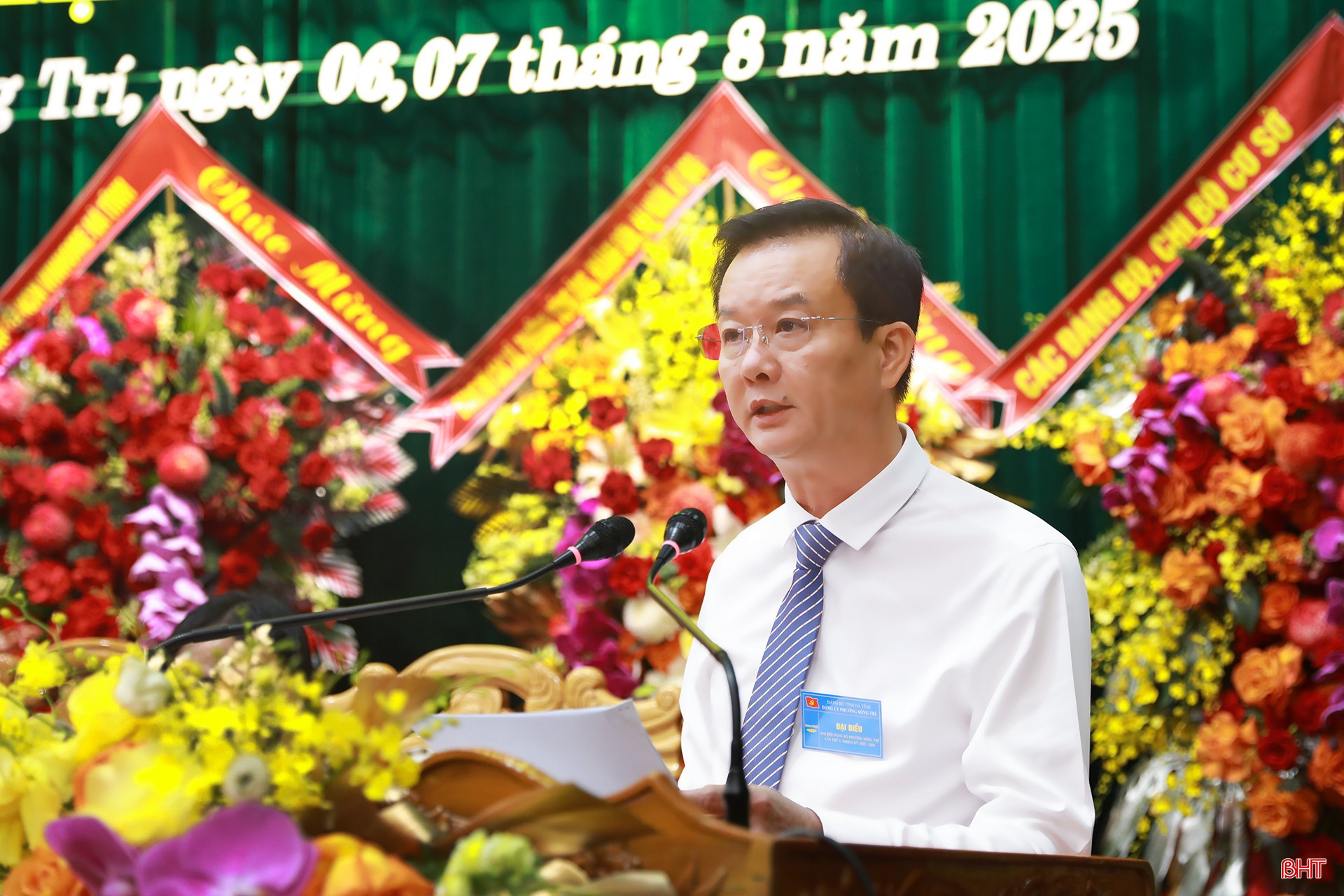 Phó Chủ tịch UBND tỉnh Trần Báu Hà phát biểu chỉ đạo tại đại hội. bqbht_br_ag7a0059.jpg