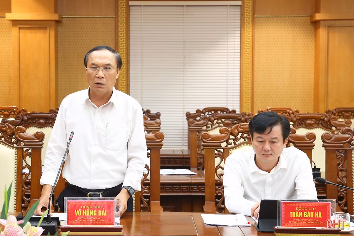 Bí thư Tỉnh ủy: Lộc Hà cần khẳng định tiềm năng phát triển kinh tế biển