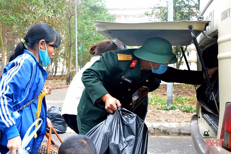 150 công dân hoàn thành cách ly tập trung tại Hà Tĩnh về quê ăn tết