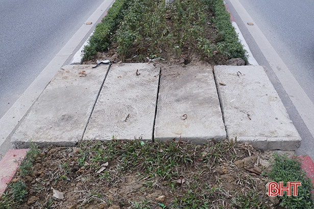 Nối lại 18 điểm “đứt gãy” trên dải phân cách QL1A qua TP Hà Tĩnh