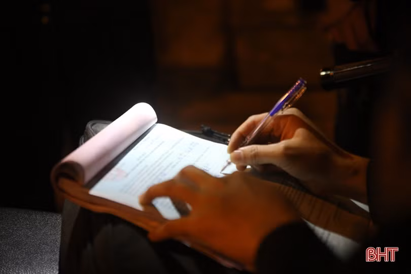 Một đêm tuần tra của cảnh sát cơ động Hà Tĩnh ngày cận tết