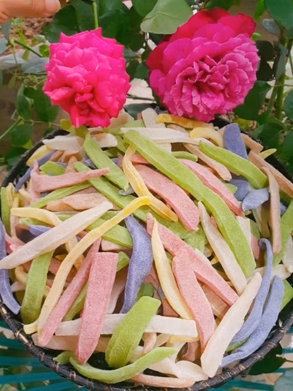 Mẹ đảm tiết lộ bí quyết làm mứt dừa non ngon xuất sắc vào dịp tết