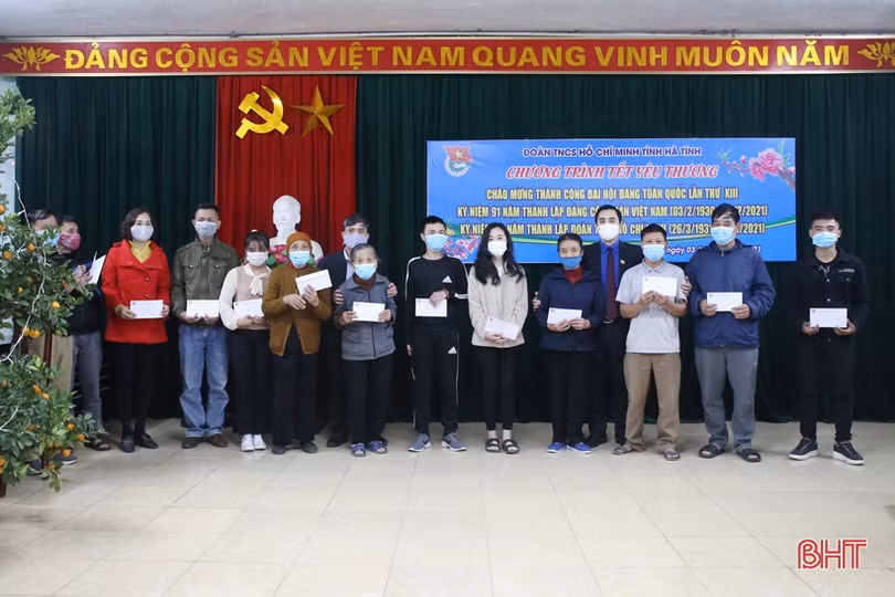 Tuổi trẻ Hà Tĩnh hành động chào mừng thành công Đại hội XIII của Đảng