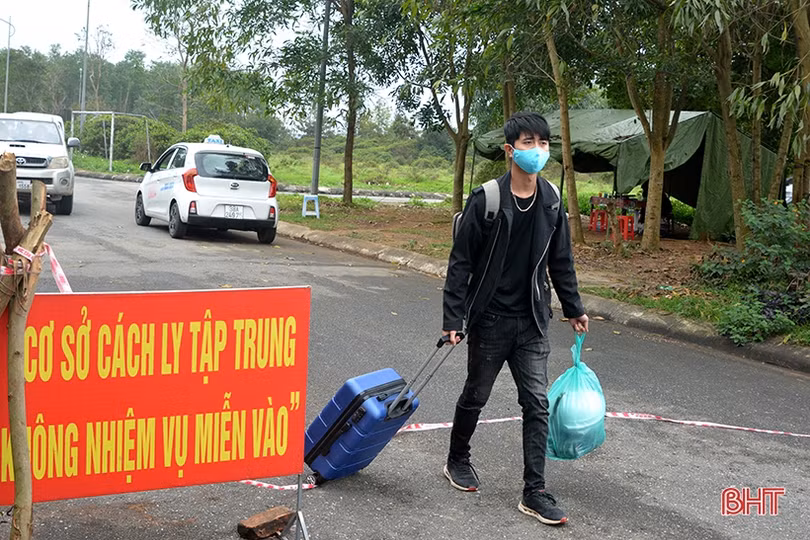 150 công dân hoàn thành cách ly tập trung tại Hà Tĩnh về quê ăn tết