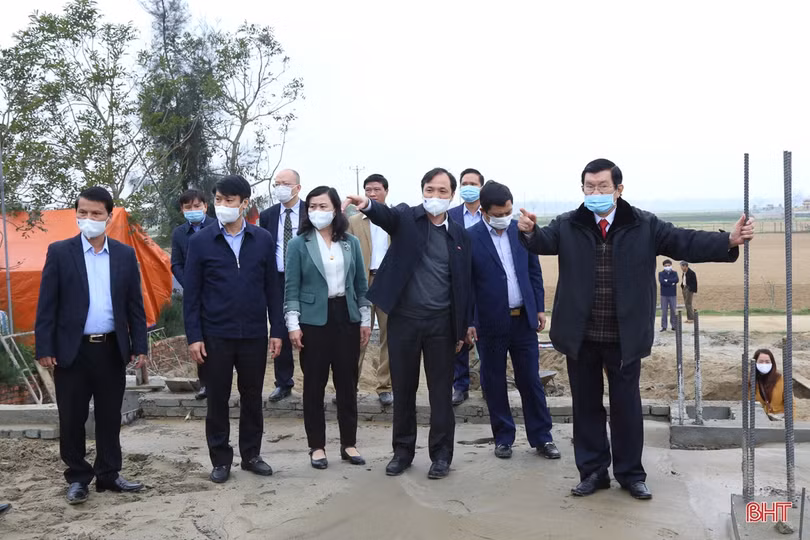 Nguyên Chủ tịch nước Trương Tấn Sang chúc tết tại Hà Tĩnh