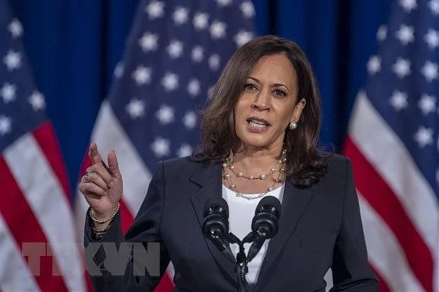 Gói giải cứu COVID-19 mới “”vượt ải“” Thượng viện Mỹ