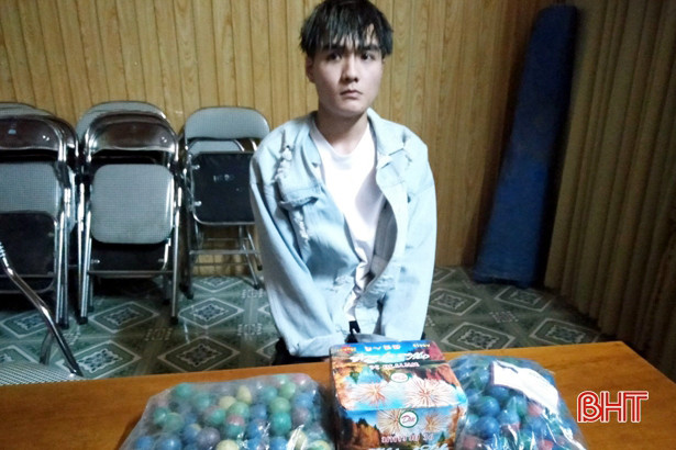 Làm rõ nhóm đối tượng mua bán, tàng trữ pháo nổ ở huyện miền núi Hà Tĩnh