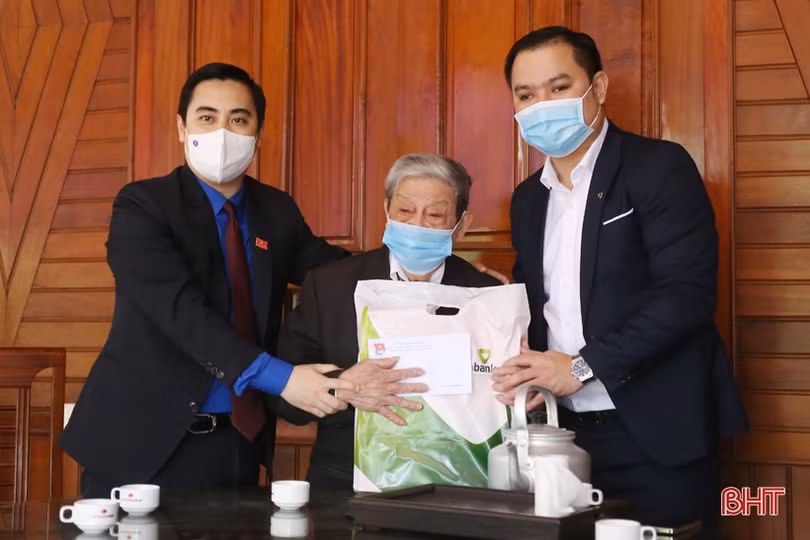 Tuổi trẻ Hà Tĩnh hành động chào mừng thành công Đại hội XIII của Đảng