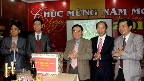 Chúc Tết Bưu điện Hà Tĩnh