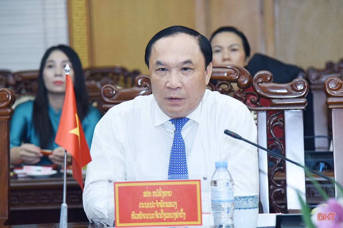 Hà Tĩnh - Bolikhămxay chia sẻ kinh nghiệm công tác tổ chức xây dựng Đảng