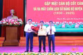 Thạch Hà gặp mặt cán bộ cốt cán, ra mắt cuốn lịch sử Đảng bộ huyện