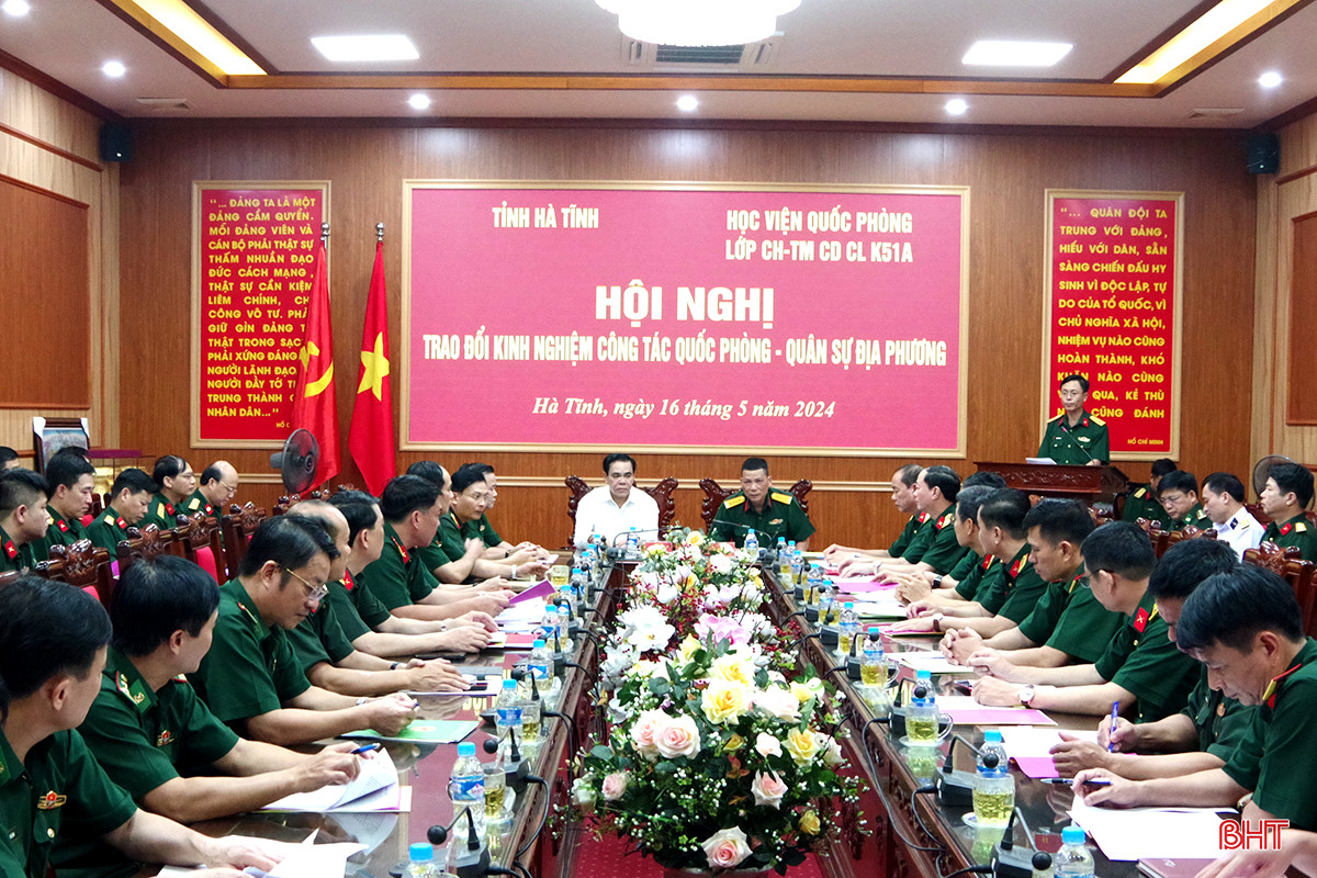 Toàn cảnh hội nghị trao đổi kinh nghiệm. Anh 1.jpg
