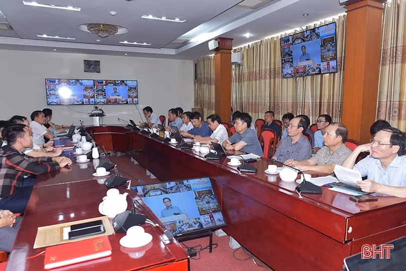 Chống khai thác hải sản bất hợp pháp vì lợi ích quốc gia