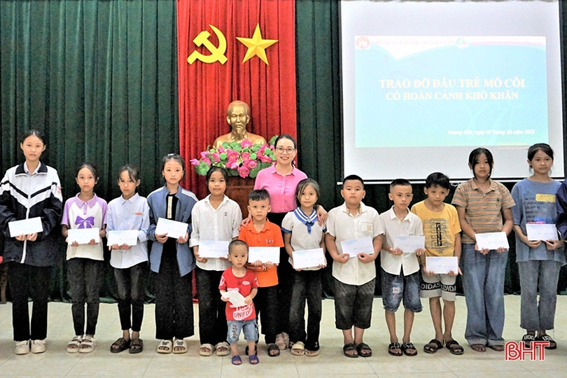 41 trẻ em mồ côi ở Hương Khê được đỡ đầu