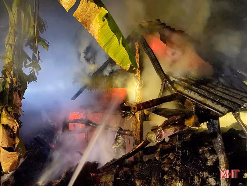 Hủy hoại tài sản của người tình sau cơn ghen mù quáng