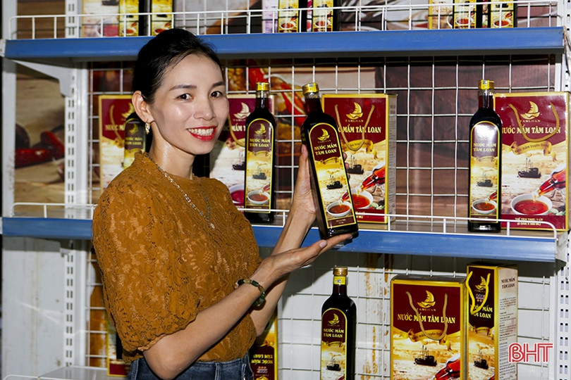 Chồng biết “chia ngọt, sẻ bùi”, vợ trở thành doanh nhân tiêu biểu ảnh 1 Chồng biết “chia ngọt, sẻ bùi”, vợ trở thành doanh nhân tiêu biểu