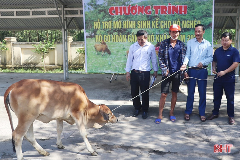 Vũ Quang vận động quyên góp gần 5 tỷ đồng chăm lo cho người nghèo