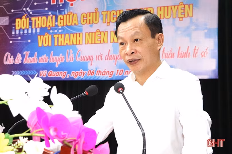 Lãnh đạo huyện Vũ Quang đối thoại với thanh niên về kinh tế số