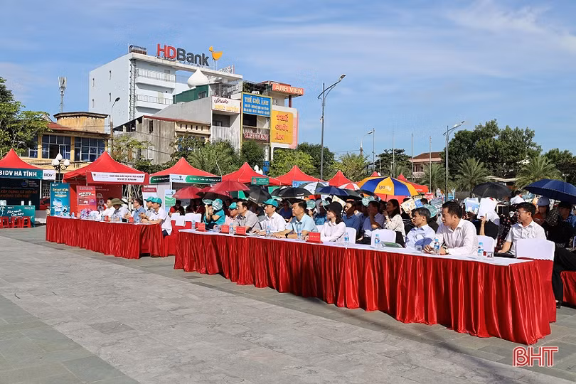 TP Hà Tĩnh phát động tháng hưởng ứng Ngày Chuyển đổi số quốc gia