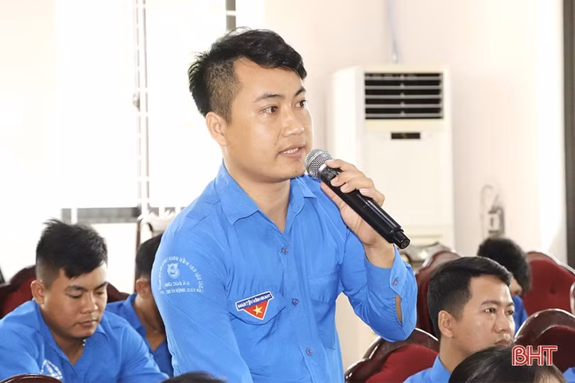 Lãnh đạo huyện Vũ Quang đối thoại với thanh niên về kinh tế số