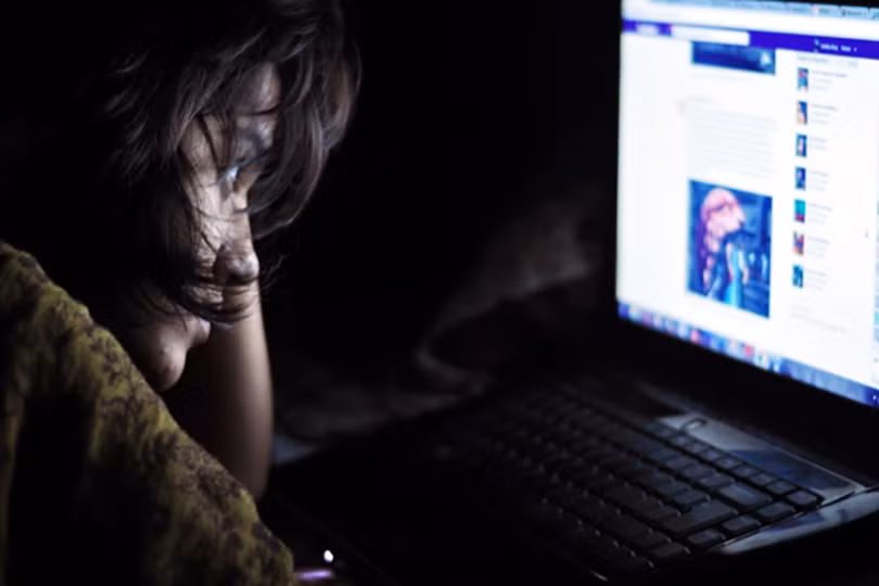 Truyền bá văn hóa phẩm đồi trụy bị xử lý như thế nào?