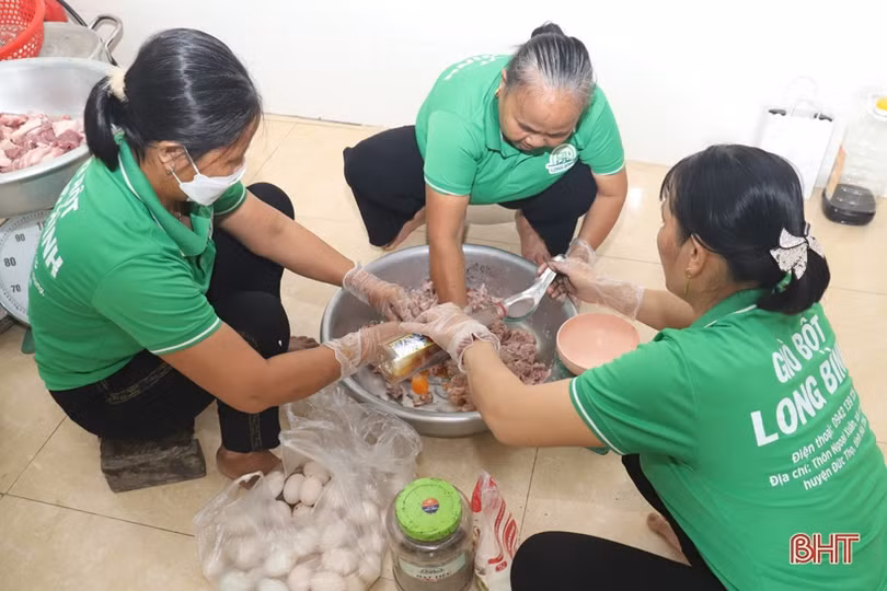 Giò bột Long Bình OCOP 3 sao “vượt lũy tre làng”