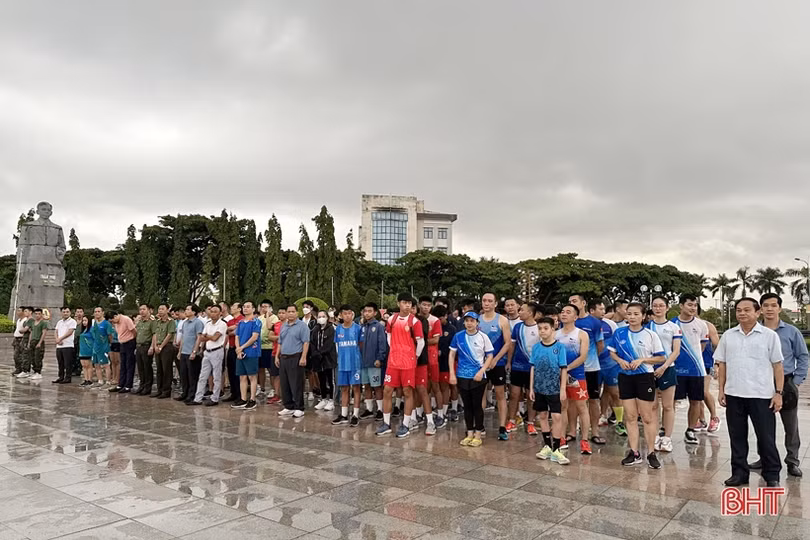 Giải chạy “Vì sức khoẻ cộng đồng UpRace 2023” tại Hà Tĩnh