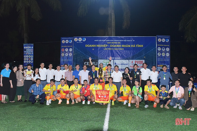 VPBank vô địch Giải Bóng đá Doanh nghiệp - Doanh nhân Hà Tĩnh