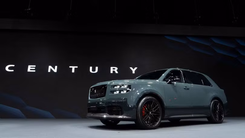 Chủ tịch Toyota: Century SUV là một mẫu xe phù hợp với giới trẻ