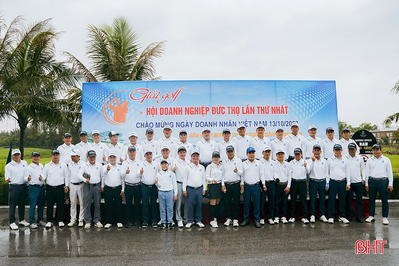 Giải Golf Hội Doanh nghiệp Đức Thọ huy động 1,15 tỷ đồng hỗ trợ học sinh nghèo
