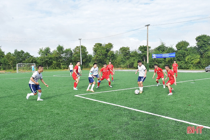 VPBank vô địch Giải Bóng đá Doanh nghiệp - Doanh nhân Hà Tĩnh