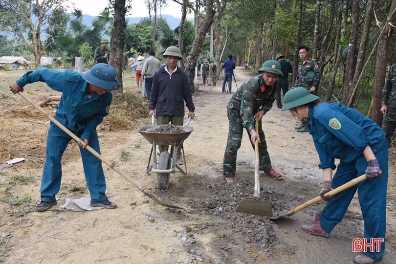 Những người lính “3 cùng” trên mặt trận nông thôn mới ở Hà Tĩnh