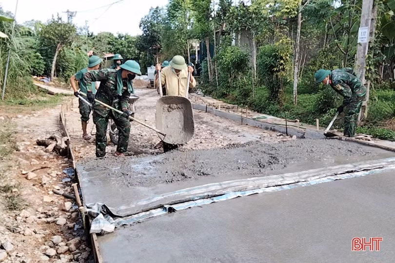 Những người lính “3 cùng” trên mặt trận nông thôn mới ở Hà Tĩnh