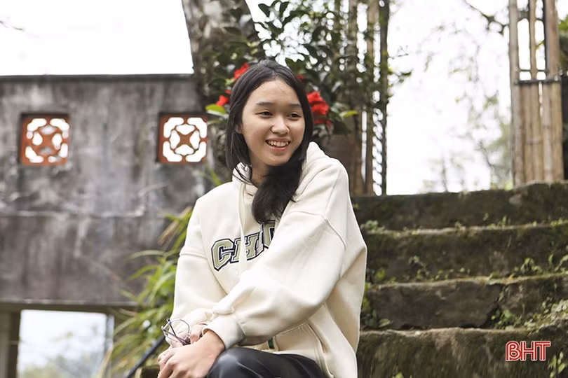 Đông đảo du khách tham quan chùa Hương Tích - Hà Tĩnh ngày đầu năm mới