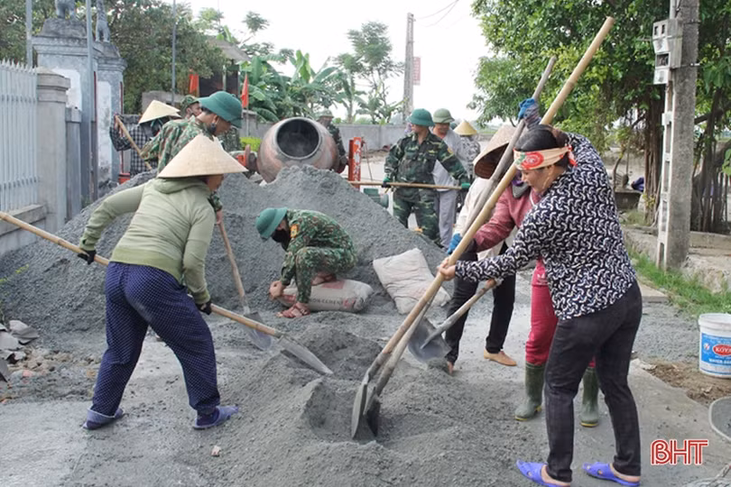 Những người lính “3 cùng” trên mặt trận nông thôn mới ở Hà Tĩnh