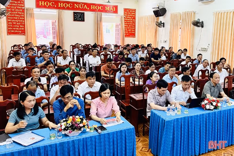 Nâng cao khả năng tổ chức sản xuất cho cán bộ hợp tác xã 