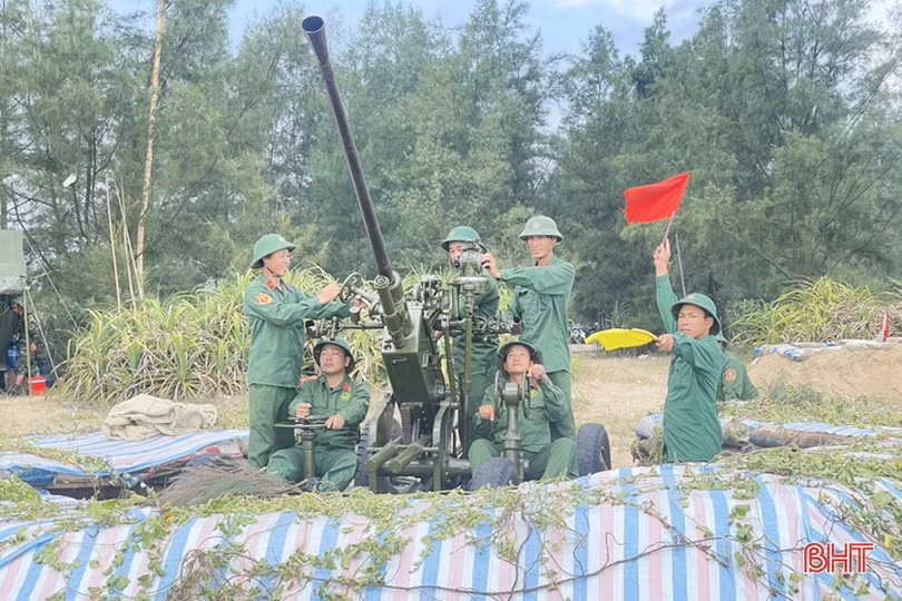 Xây dựng LLVT Hà Tĩnh đáp ứng yêu cầu bảo vệ Tổ quốc trong giai đoạn mới