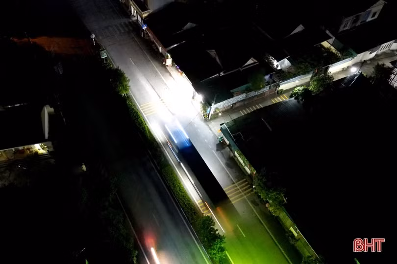 Không có điện chiếu sáng, đường trung tâm thị xã Hồng Lĩnh t iềm ẩn nguy cơ tai nạn giao thông