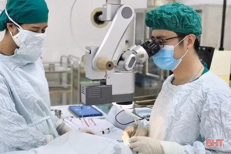 Hà Tĩnh đồng hành cùng người nghèo chăm sóc sức khoẻ